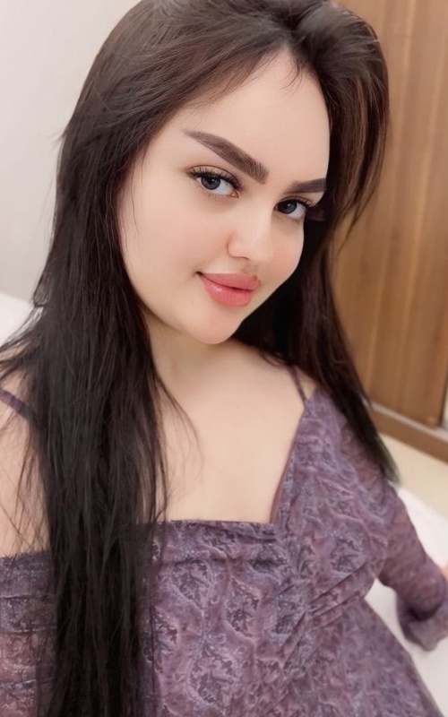 Discover Unforgettable Moments with Arisa Rose Tonight 2 Mis Fotos