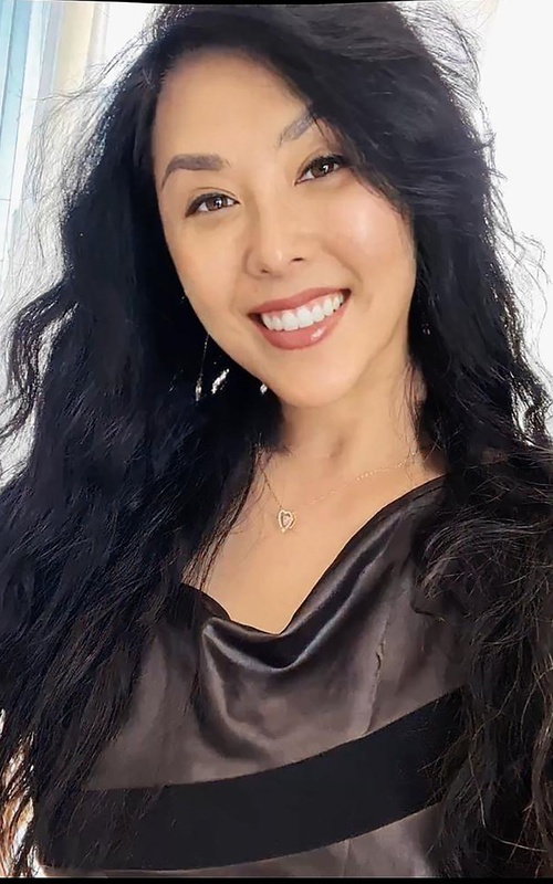 Experience Unforgettable Moments with Suzu Rouge Escort